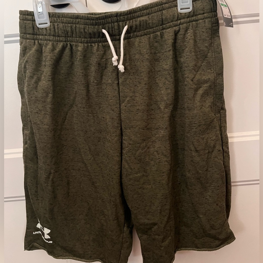Under Armour Men’s Rival Terry Short, size large, green